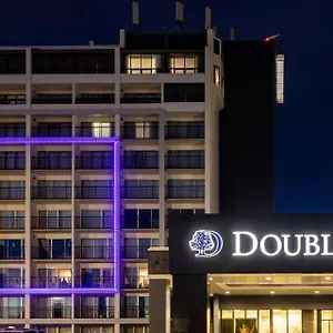 Doubletree By Hilton North YYC